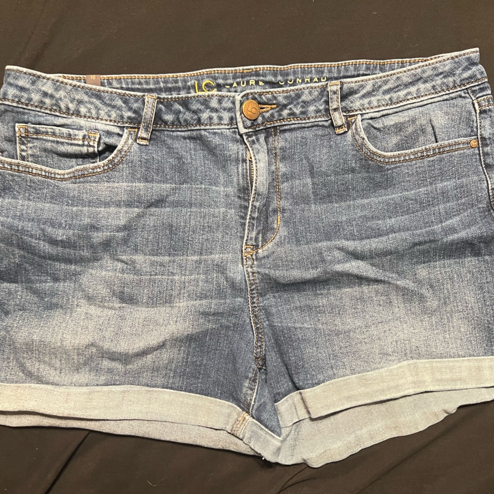 Lauren Conrad womens shorts size 16
